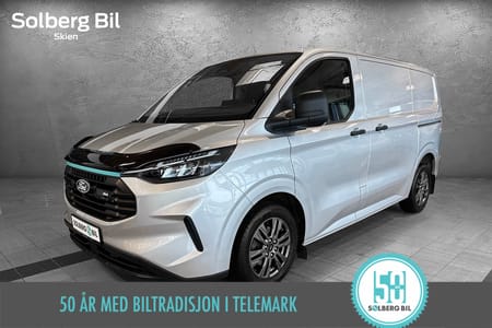 Ford Transit Custom 320 AWD/ 170hk Aut. / 2 Skyvedører/ ACC/ Henger.F