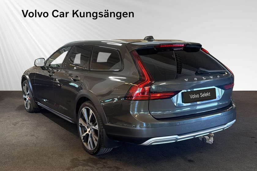 Bild 4 av Volvo V90 Cross Country B4 AWD Diesel Adv SE Pano 21" Harman/Kardon Selekt