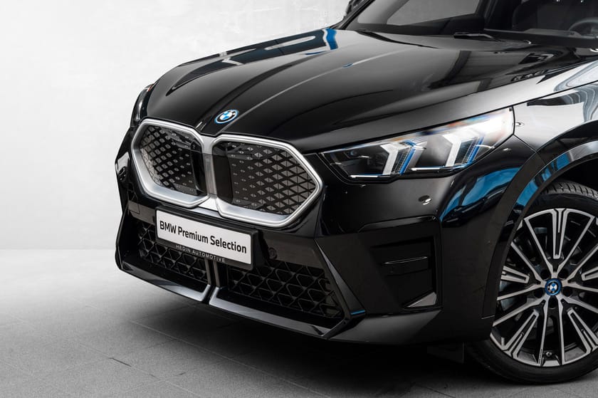 Bilde 2 av BMW iX2 xDrive30 Fully Charged Premium E.(K)
