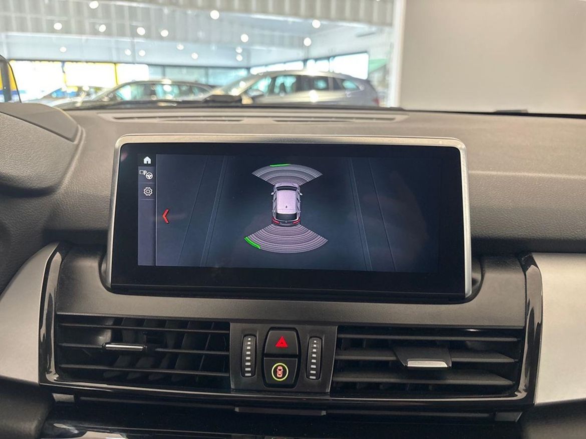 BMW BMW 225xe Active Tourer — bild 15