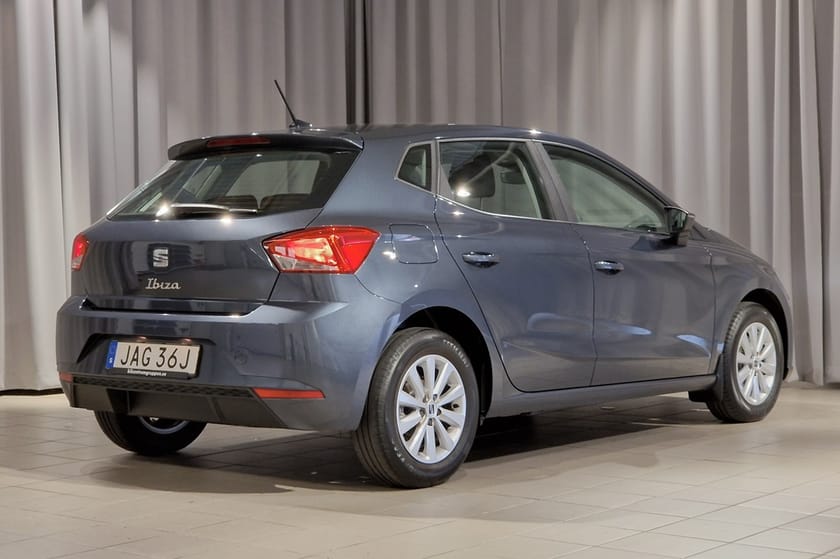 Bild 4 av SEAT Ibiza Farthållare | Cockpit | Aut | 110 hk