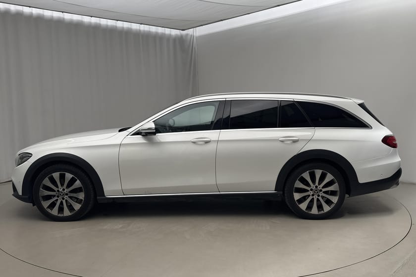 Bild 2 av Mercedes-Benz E 220 d 4MATIC All-Terrain