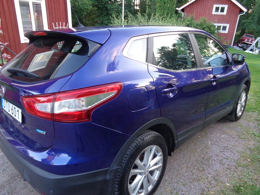 Bild 2 av Nissan Qashqai 1.5 dCi EN BRUKARE/FULLUTRUSTAD/FULLSERVAD/MVG/FARTH MM