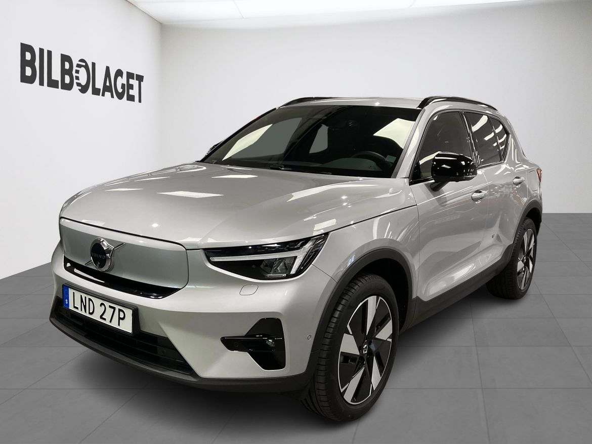 Volvo EX40 2025