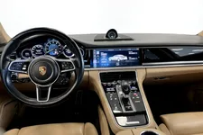 Porsche Panamera 4 E-Hybrid