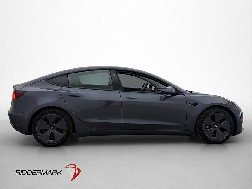 Bild 5 av Tesla Model 3 Long Range AWD Drag Värmepump Autopilot Skinn