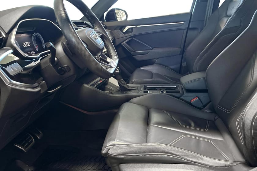 Bilde 5 av Audi Q3 40 TFSI quattro s-line q/s 190 hk