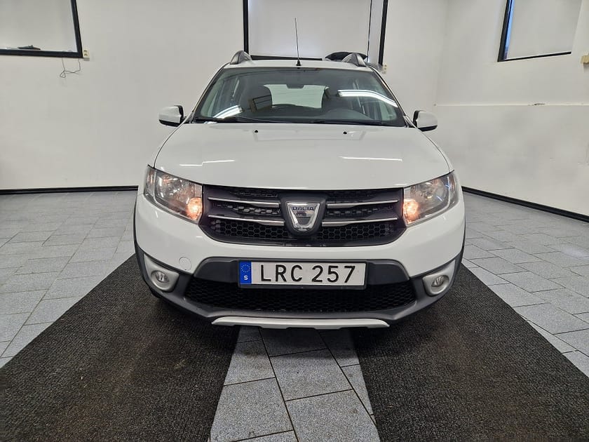 Bild 5 av Dacia Sandero Stepway 0.9 TCe Euro 5 90 hk Drag Nybytt kamkedja