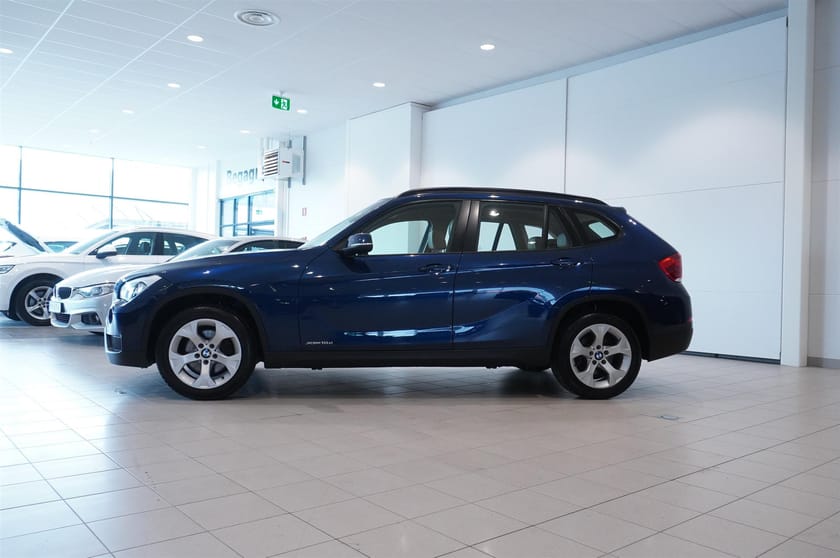 Bild 3 av BMW X1 xDrive18d Automat Navi Läder 143hk