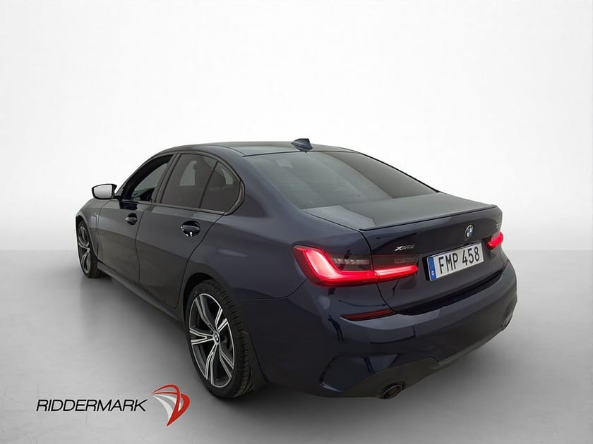 Bild 5 av BMW 330e xDrive Sedan M Sport H/K Cockpit HuD Kamera Navi CarPlay