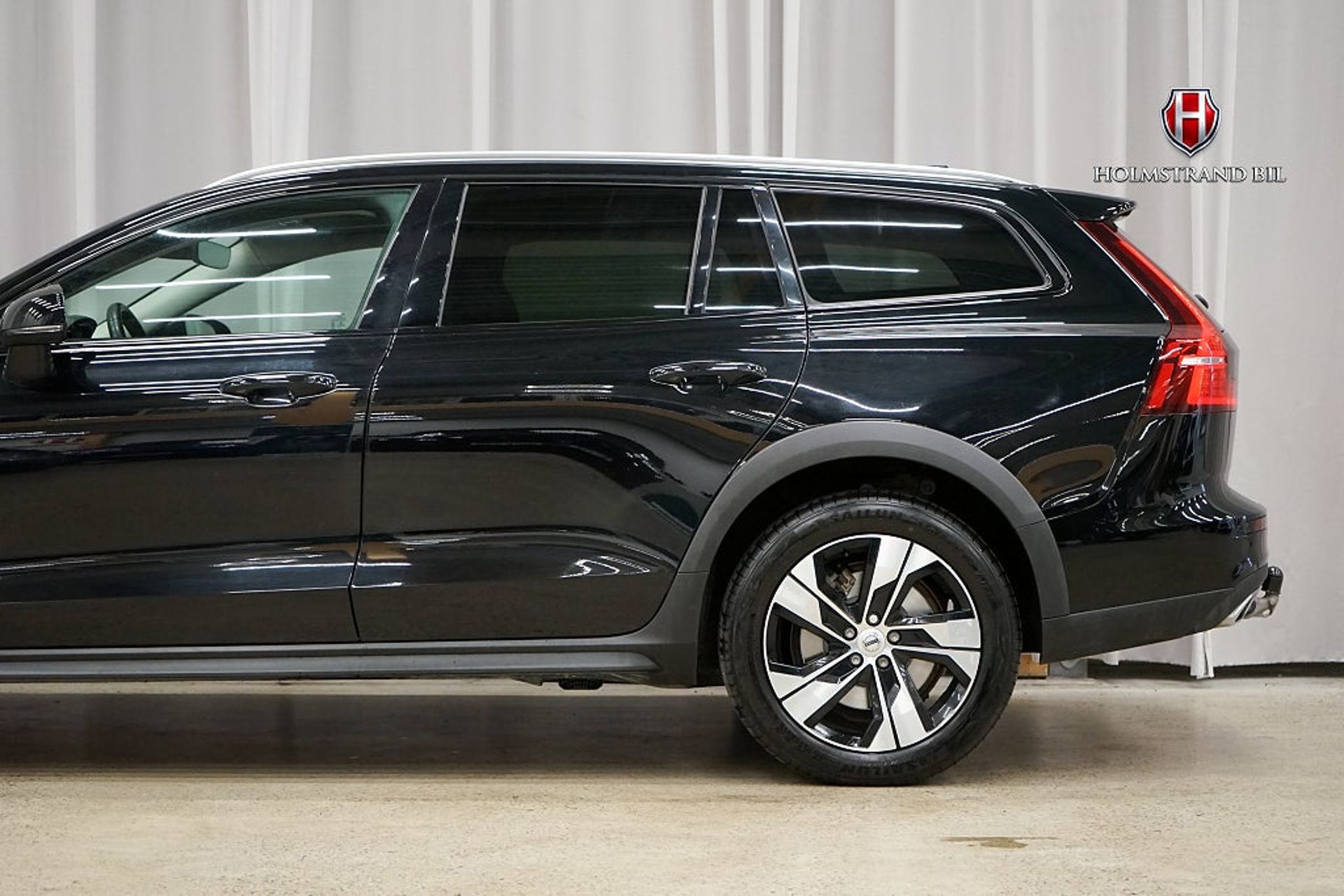 Volvo V60 Cross Country 2022, bild 7/10