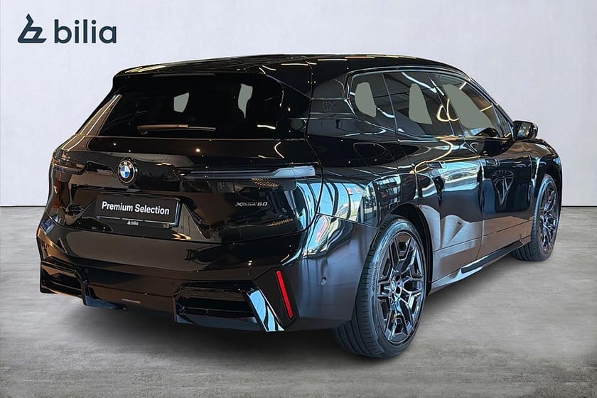 Bild 5 av BMW iX xDrive60 xDrive 60 M Sport | Supercharged | DEMO | B&W | Pano