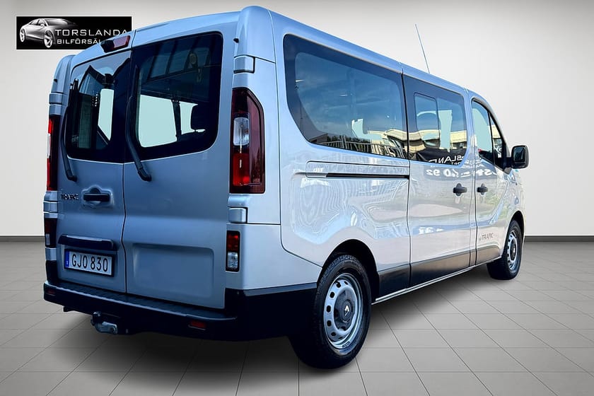 Bild 4 av Renault Trafic Kombi 1,6 dCi 125hk 9-Sits |GPS |B-Kamera |Leasbar