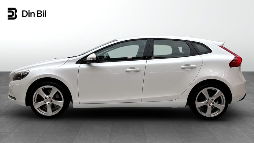 Bild 2 av Volvo V40 D3 150HK / Navigation