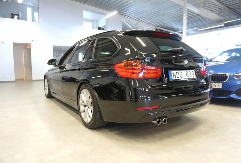 Bild 4 av BMW 330d Touring HUD Keyless Go Rattvärme 258hk