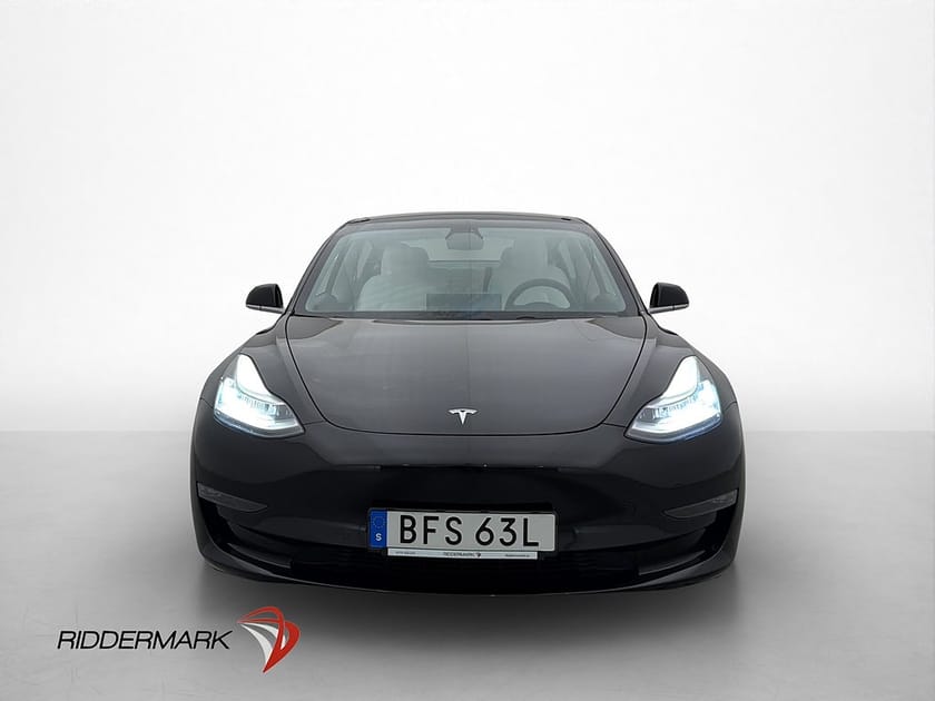Bild 3 av Tesla Model 3 Standard Range Plus Ljus Interiör AP Sv-Såld