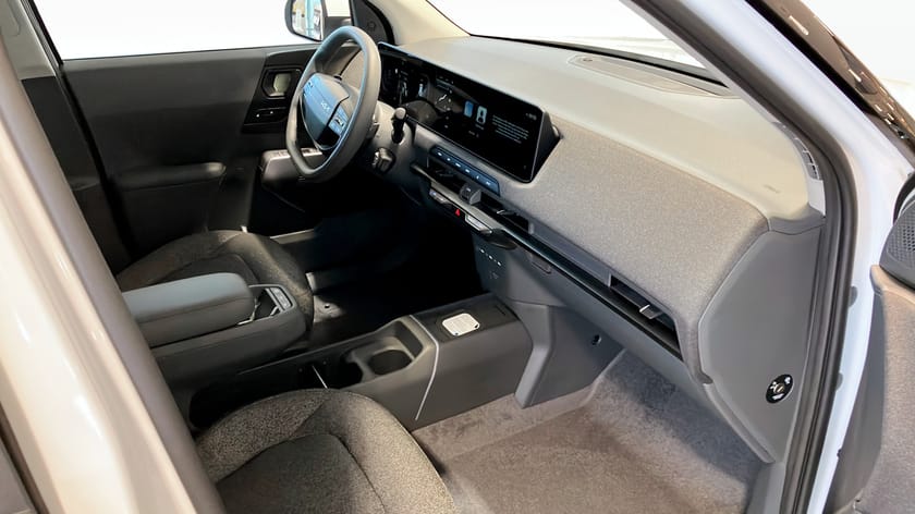 Bild 3 av Kia EV2 Standard Range PLUS SR 5-SITS *DEMOBIL*