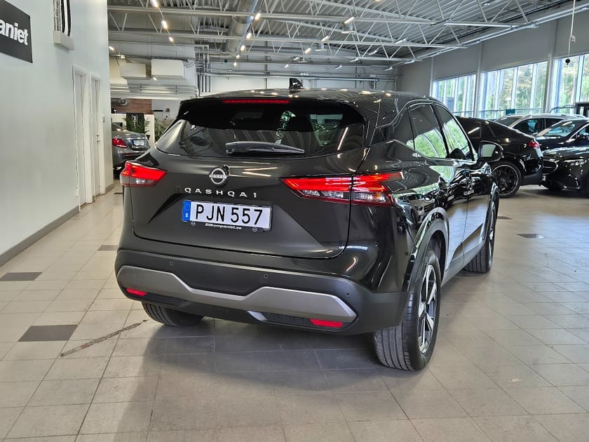 Bild 4 av Nissan Qashqai 1.3 DIG-T XTRONIC-CVT N-CONNECTA  360, Rattvärme