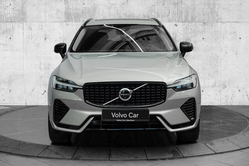 Bilde 4 av Volvo XC60 T6 AWD Plug In Hybrid Ultimate Dark 350Hk. Long Range!