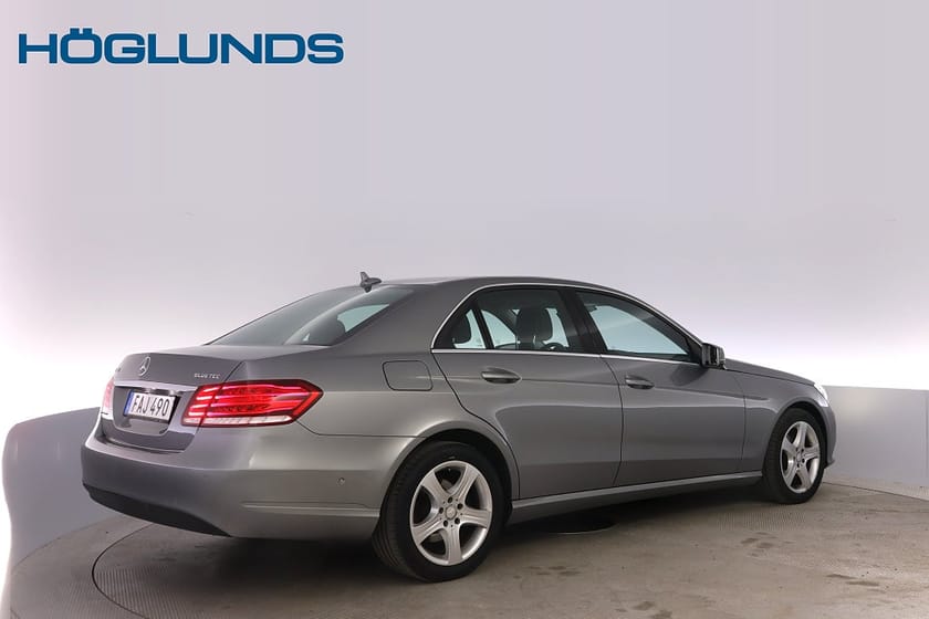 Bild 3 av Mercedes-Benz E 220 CDI 9G-Tronic Avantgarde Skinn Navi P-sensorer V-hjul