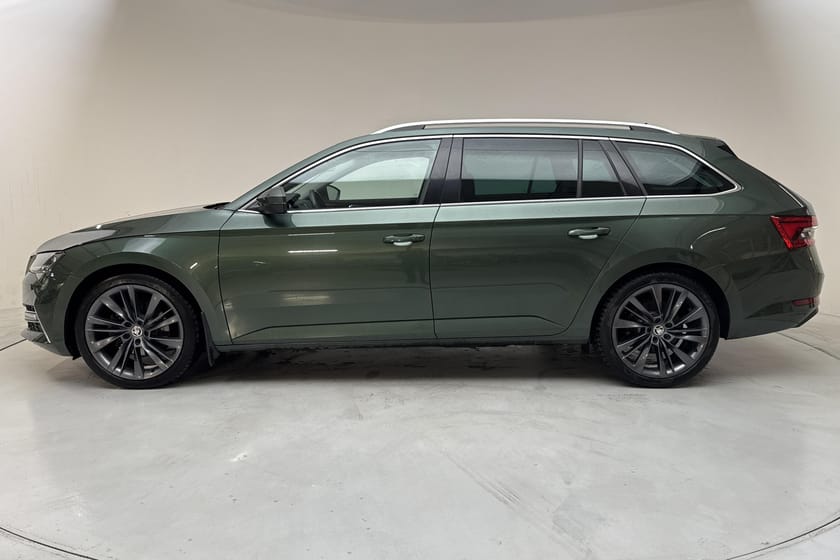 Bild 2 av Škoda Superb iV Kombi