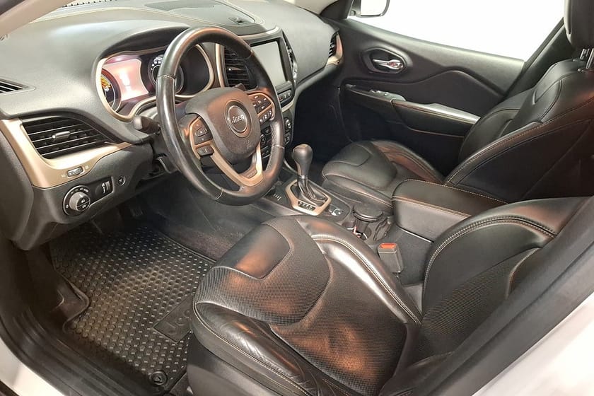 Bild 5 av Jeep Cherokee 2.2 CRD 4WD Helskinn,Drag,GPS,Ventilerade Säten