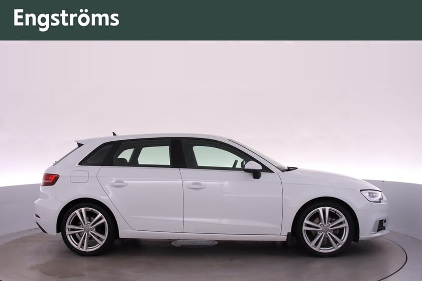 Bild 2 av Audi A3 Sportback 35 TFSI 150hk S-Tronic Cockpit/Nav/Adaptiv farthål