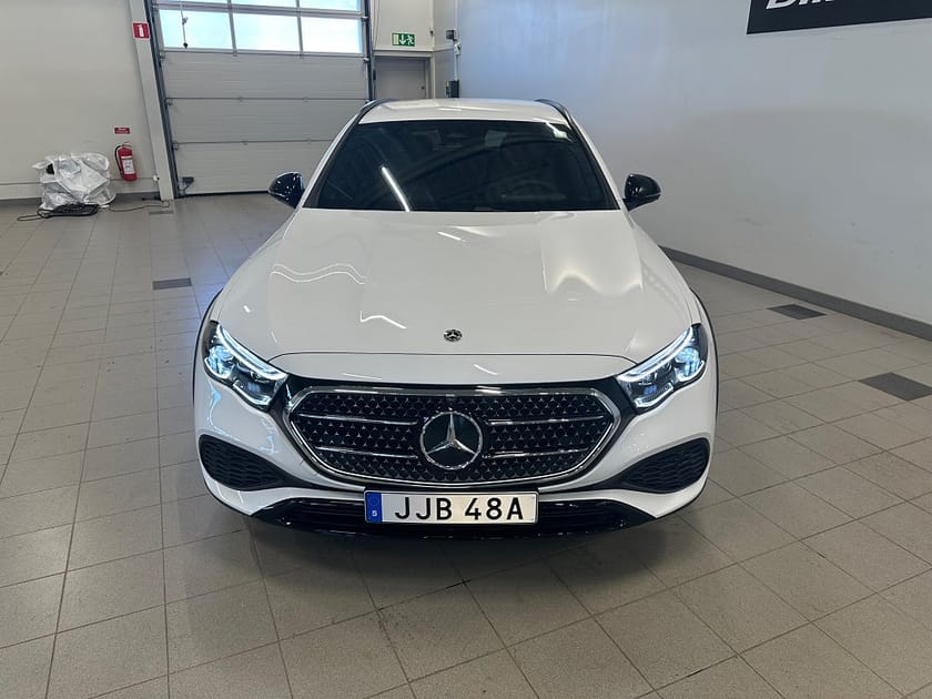 Bild 3 av Mercedes-Benz E 300 de 4MATIC All-Terrain 9G-Tronic Euro 6