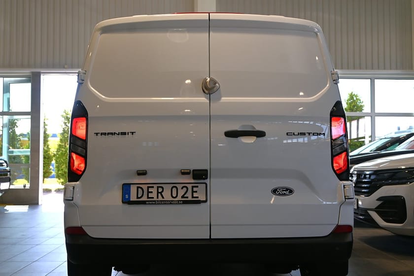 Bild 4 av Ford Transit Custom 280 2.0 Nya modellen Verkstadsinredd Vinterhjul