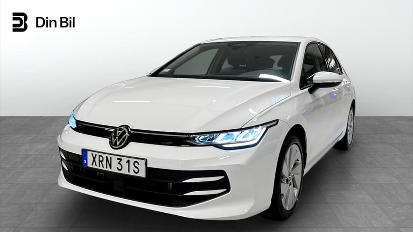 Bild 1 av Volkswagen Golf Life eTSI150 DSG Edition P-värmare Backkamera Keyl