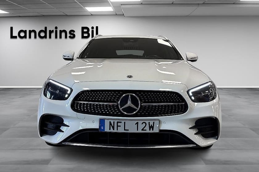 Bild 2 av Mercedes-Benz E 300 T de 4MATIC AMG Drag Backkamera Navi Värmare