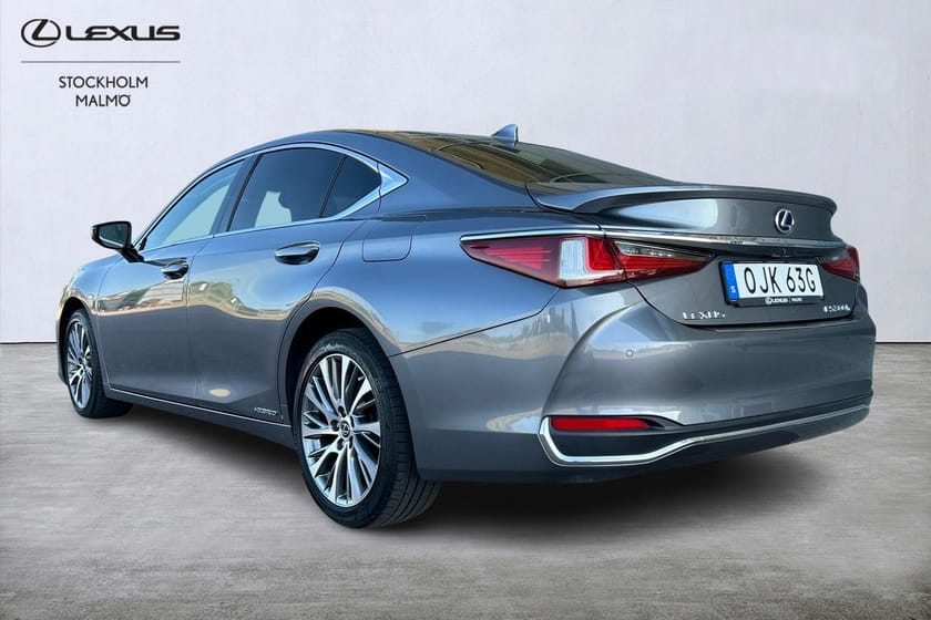 Bild 2 av Lexus ES 300h Limited Edition Taklucka Backkamera - Ej Taxi
