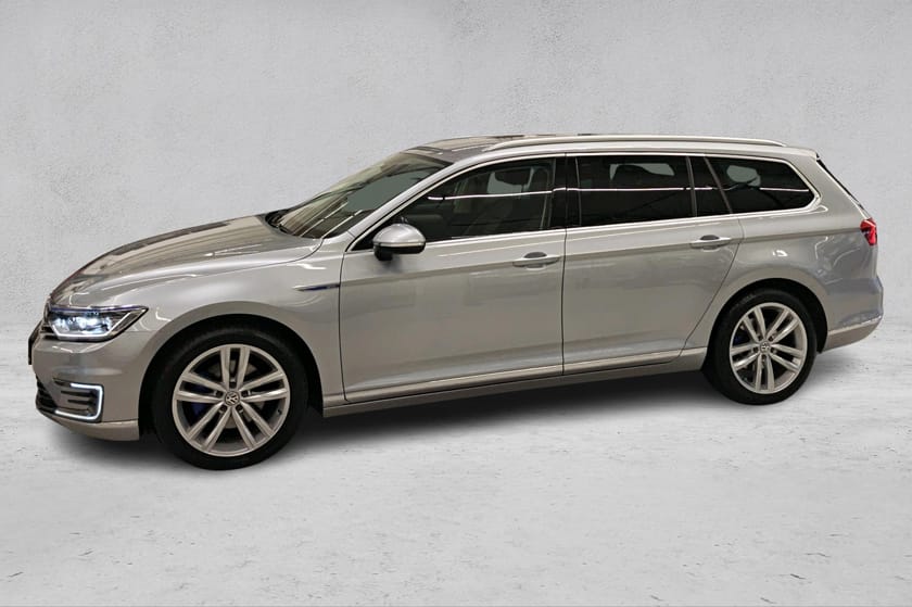 Bilde 2 av Volkswagen Passat Variant GTE 218HK I Exclusive I Webasto I Krok I Skinn I