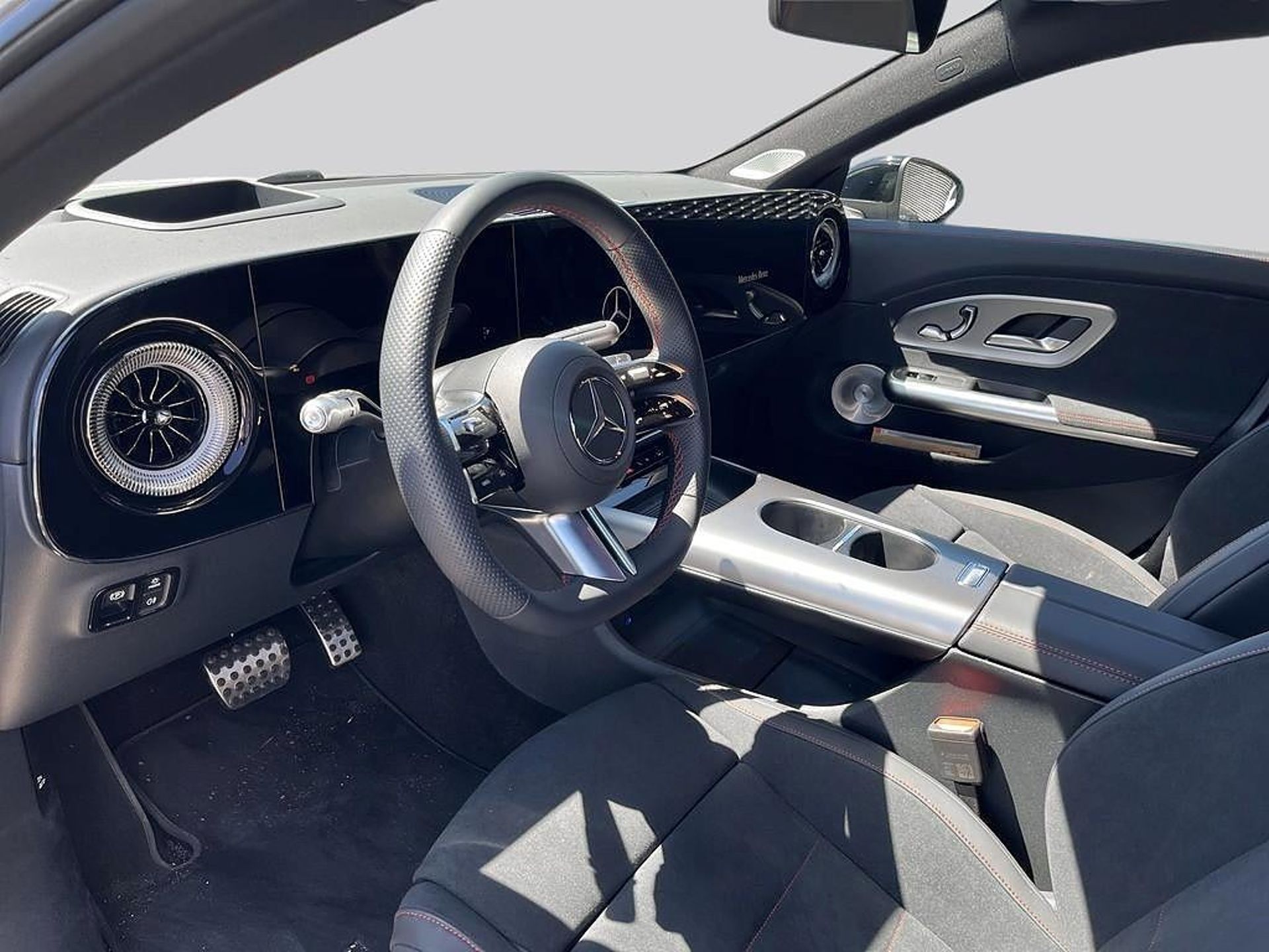 Mercedes-Benz CLA 2027, bild 6/27