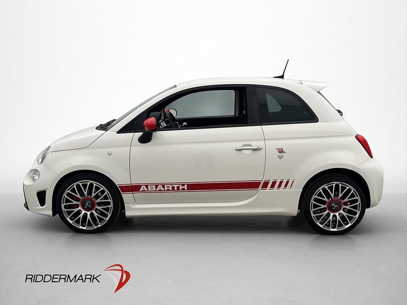Bild 4 av Abarth 595 1.4 T-JET 145hk Navi Bluetooth P-Sensorer