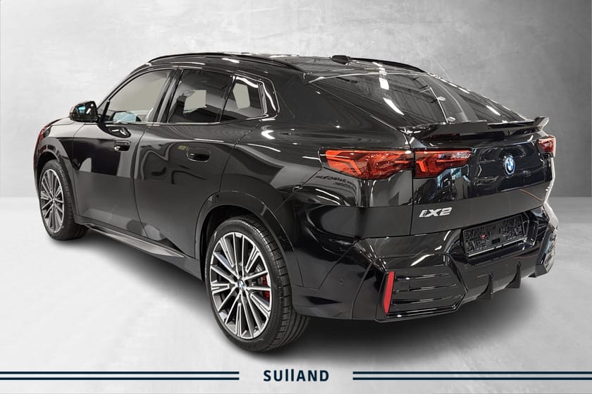 Bilde 4 av BMW iX2 xDrive30