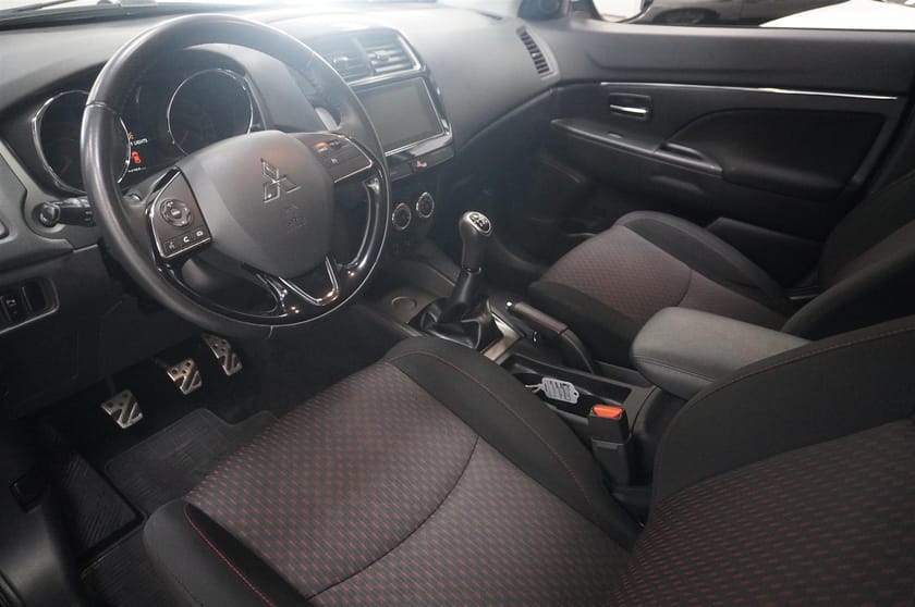 Bild 2 av Mitsubishi ASX 1.6 Ox Black Edition 117 hk