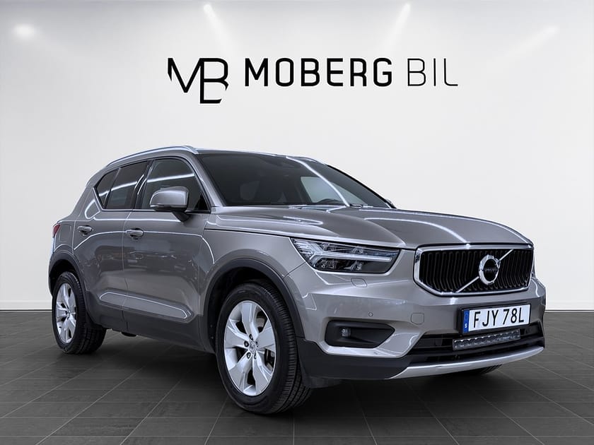 Bild 3 av Volvo XC40 B4 AWD 197hk Momentum Navi CarPlay Drag B-Kamera