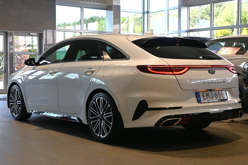 Bild 3 av Kia ProCeed GT ProCee'd 204hk Cockpit JBL
