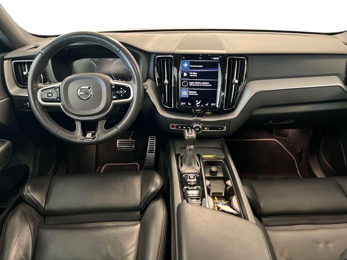Volvo XC60 2018 - miniatyr 14