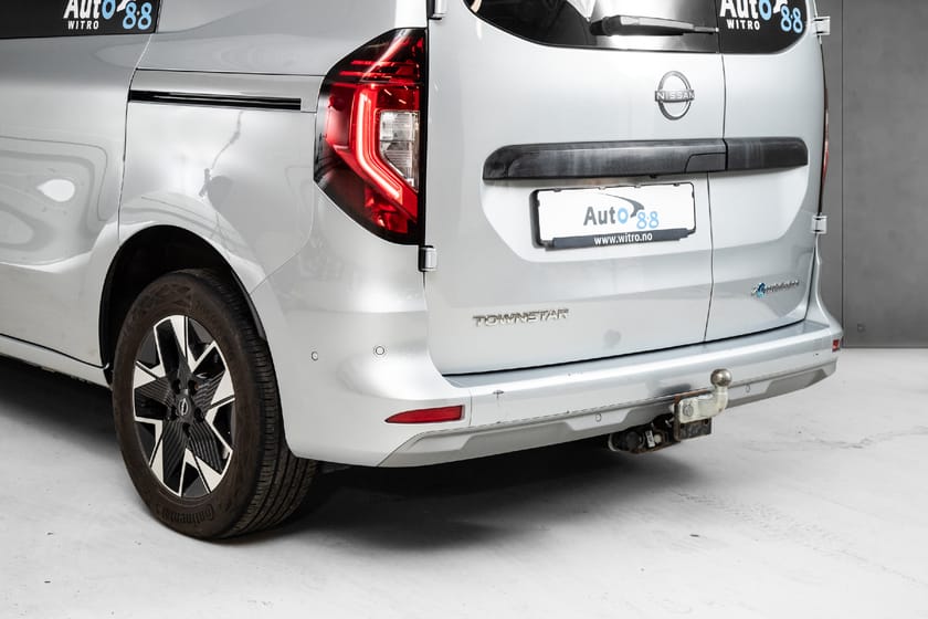 Bilde 5 av Nissan Townstar EV 2.2t 45kW/TEKNA/KROK/360/ACC/L1H1/BLIS/NAVI