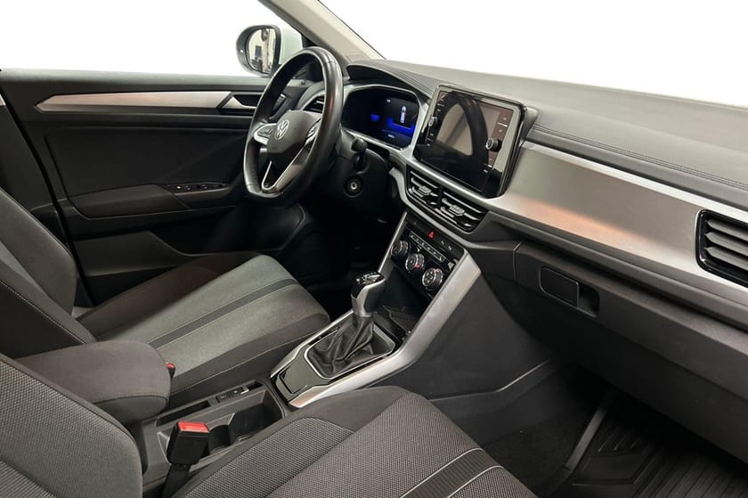 Bild 5 av Volkswagen T-Roc 1.5 TSI 150hk Automat Farthållare P-sensorer