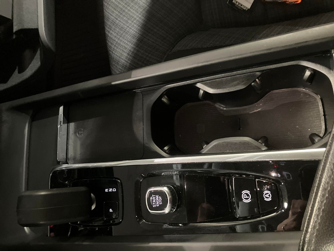Volvo XC60 2023 - miniatyr 10