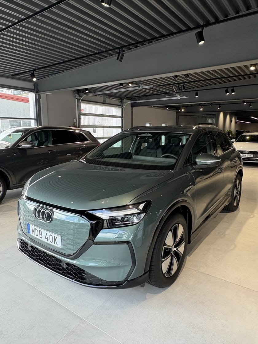 Bild 2 av Audi Q4 e-tron performance SUV  210 KW