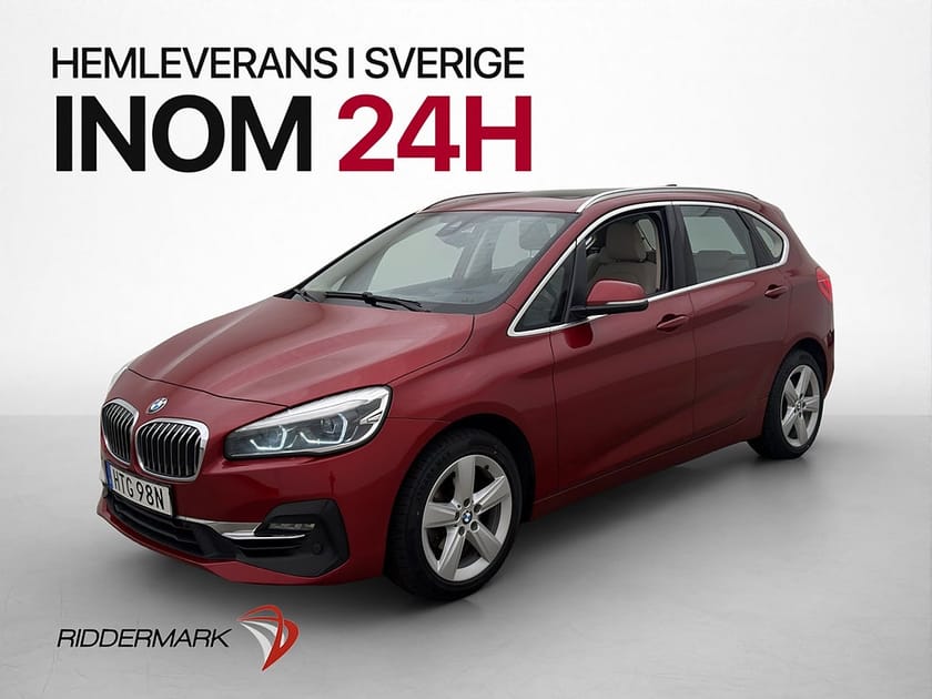 Bild 3 av BMW 218i Active Tourer 140hk Luxury Line Pano HUD Dragkrok Kamera
