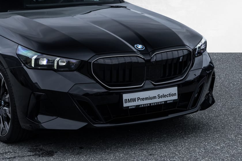 Bilde 2 av BMW i5 xDrive40 Touring M-SportPro M-MultiSeter BW Krok Pano