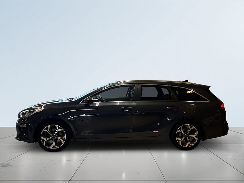 Bild 4 av Kia Ceed Sportswagon 1.4 T Backkamera Rattvärme Mvärme S&V-däck