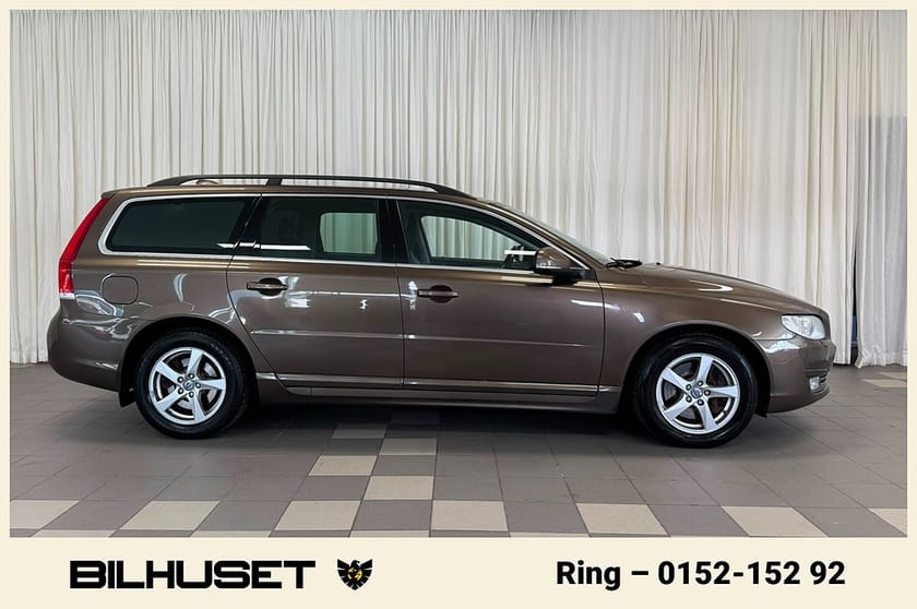 Bild 2 av Volvo V70 D4 AWD Momentum Värmare Drag Bluetooth