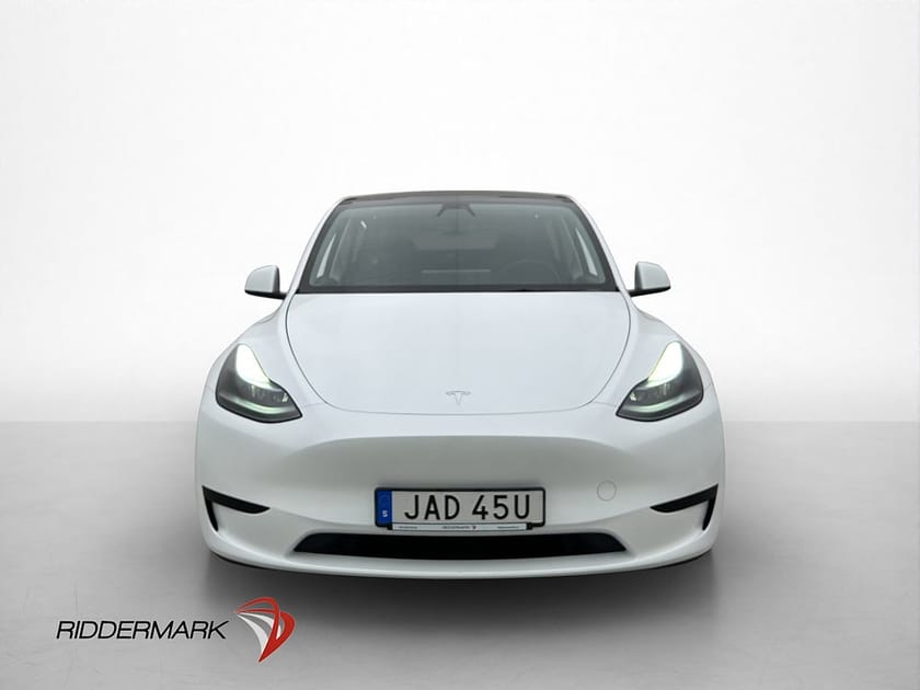 Bild 3 av Tesla Model Y Standard Range RWD Autopilot Rattvärme MOMS