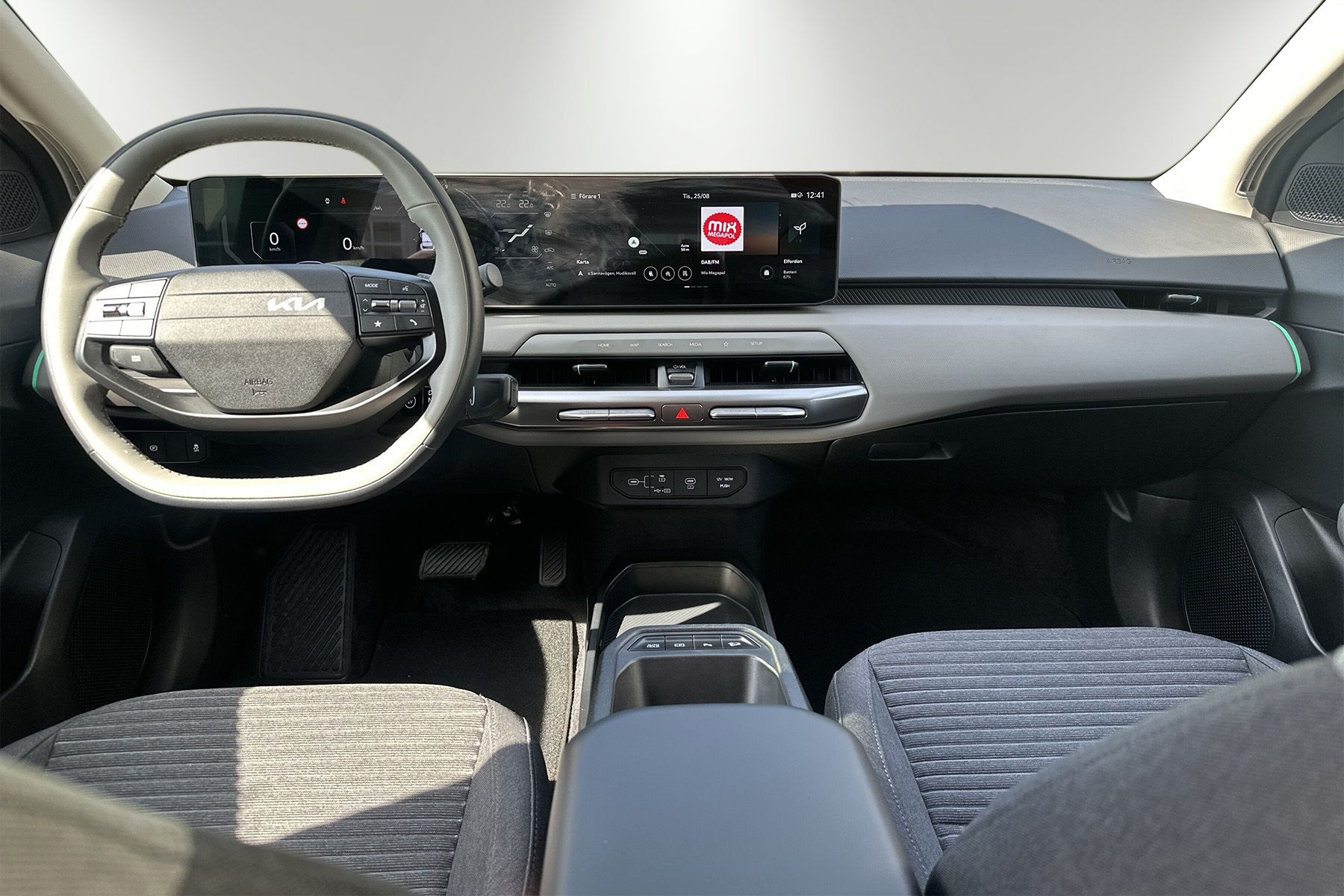 Kia EV4 Long Range, 204hp, 2026